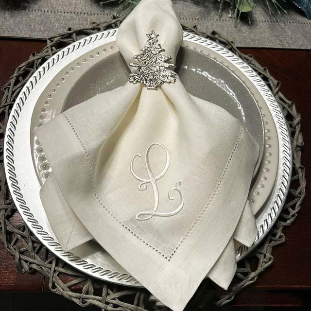 Luxury Square Napkin For Dinin - đánh giá và giá Monogrammed Handkerchief